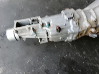 NISSAN NP300 KA20/KA24 4X2 GEARBOX IN STOCK FOR SALE COMES WITH 30 DAY GUARANTEE