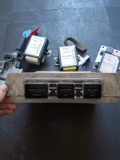 FORD RANGER 4L V6 2010 COMPLETE LOCKSET FOR SALE.