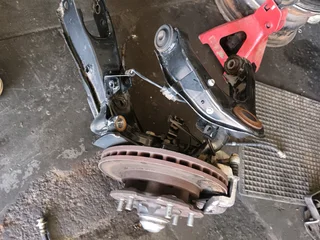 NISSAN NP300 4X2 LOWRIDER STUB AND HUB ABS TYPE IN STOCK FOR SALE.