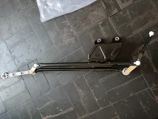 Nissan Np200 Brand New Wiper Links In  Stock For Sale.