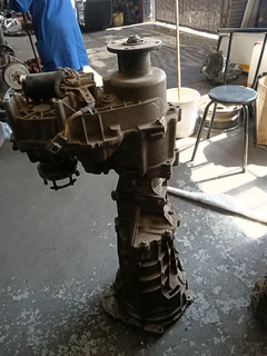 FORD RANGER 4L V6 4X4 MANUAL GEARBOX IN STOCK FOR SALE COMES WITH 30 DAY GUARANTEE