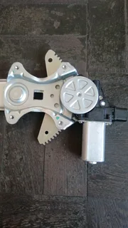 ISUZU 2013-2022 BRAND NEW ELECTRONIC WINDOW MECH 6 PIN IN STOCK FOR SALE.