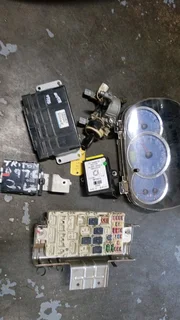 Mitsubishi Triton 4g64 Complete Lockset In Stock For Sale