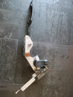 NISSAN NP300 YD25 ACC PEDAL COMPLETE WITH SENSOR IN STOCK FOR SALE.