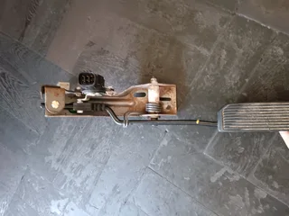 NISSAN NP300 YD25 ACC PEDAL COMPLETE WITH SENSOR IN STOCK FOR SALE.