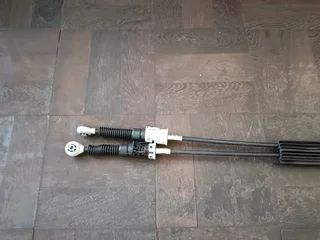 NISSAN NP200 BRAND NEW GEARLEAVER WITH LINKS IN STOCK FOR SALE.