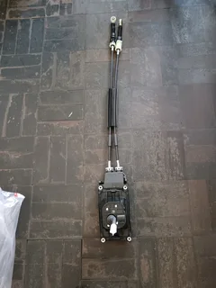 NISSAN NP200 BRAND NEW GEARLEAVER WITH LINKS IN STOCK FOR SALE.