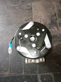 CHEV UTE BRAND NEW AIRCON PUMP IN STOCK FOR SALE.