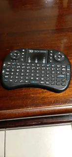 Mini Wireless Keyboard with Touch pad &#43; Webcam