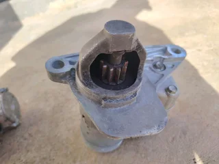 Polo vivo starter motor