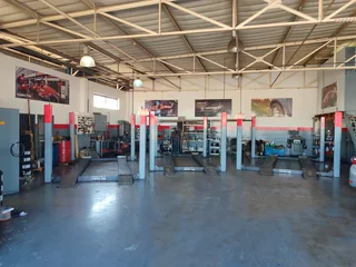 Workshop contents-tyre fitment