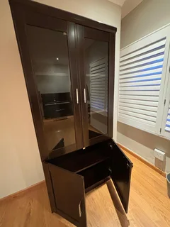 Shelves and entrace table