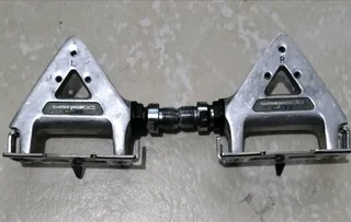 Shimano 600 pedals