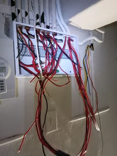 AFFORDABLE ELECTRICIAN ALL AREAS ALSO REPAIRS A GEYSER AND STOVE