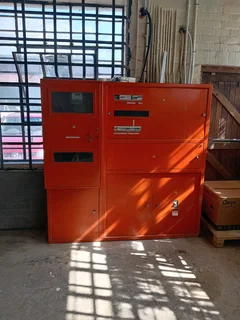 AFFORDABLE ELECTRICIAN ALL AREAS ALSO REPAIR STOVES AND GEYSERS