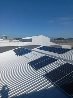 AFFORDABLE ELECTRICIAN ALL AREAS ALSO REPAIR STOVES AND GEYSERS