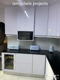 Kitchen and bedrooms built in cupboards