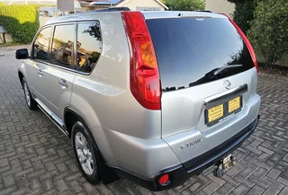 2010 NISSAN X-TRAIL 2.0 4×4
