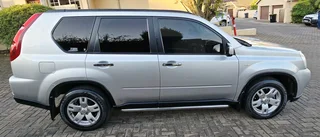 2010 NISSAN X-TRAIL 2.0 4×4