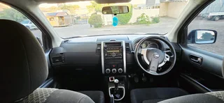 2010 NISSAN X-TRAIL 2.0 4×4