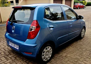 2015 HYUNDAI i10 1.1 Gls MOTION