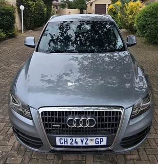 Audi Q5 2.0 TFSI QUATTRO TIPTRONIC Automatic With Tow Bar