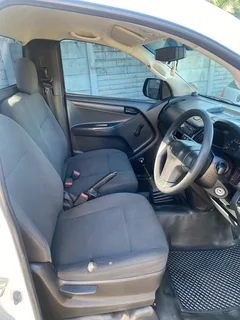 2020 Isuzu Dmax Fleetside