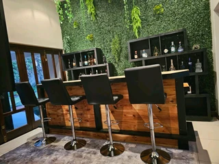 Find the best bar counter near you: stylish options available