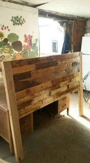 Discover the Beauty of Wooden Headboards: Style and Comfort * Create a Warm and Inviting Space with