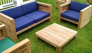 Creative Pallet Chairs and Furniture for Sale Near You