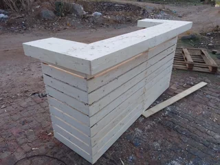 Space-Saving Bar Counter Designs for Small Areas