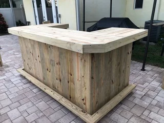 Find the ideal home bar counter dimensions with SFS Furniture. Designed