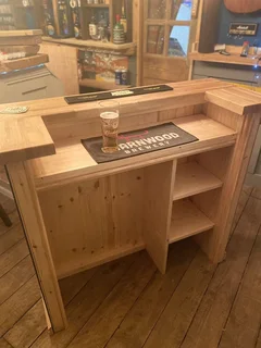 Find the ideal home bar counter dimensions with SFS Furniture. Designed