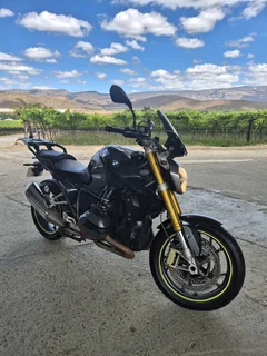2016 BMW R1200R