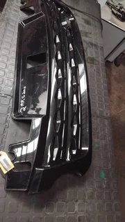 Range Rover Sport Used Front Grill 2016
