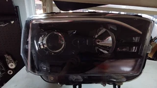 Mahindra 2.2L S6 D140 103KW Used Right Side Headlight 2023