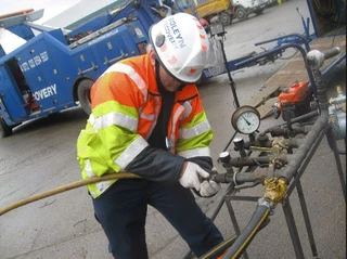 Towing &amp; Recovery lifting air bags