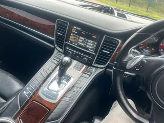 * Porsche Panamera TURBO S 4.8 V8 Auto Immaculate Full House in stock