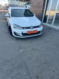 * Golf VII (7) GTI DSG 2.0 TSI Auto Full House Paddle Shift Bluetooth USB