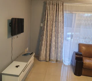 2 bedroom townhouse Glenmore