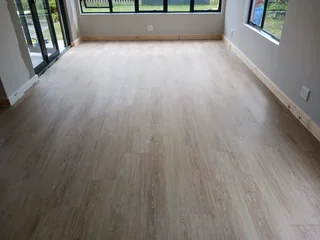 Vinyls, SPC, Laminates, Bamboo and Engineered Flooring At Discounted Prices.