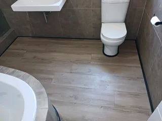 Laminate, Bamboo, SPC, Vinyl and Engineered Flooring At Discounted Prices.