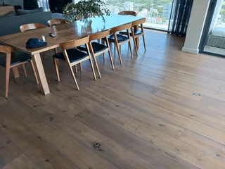 SPC, Laminates, Bamboo, Vinyl and Engineered Flooring At Discounted Prices.