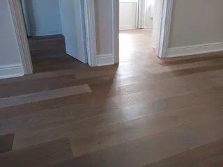 SPC, Laminates, Bamboo, Vinyl and Engineered Flooring At Discounted Prices.