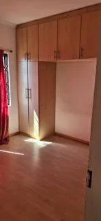 2 bedroom flat to let , Bishopgate Complex