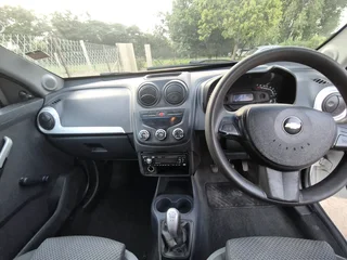 2015 Chevrolet Utility 1.4i