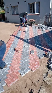 Tar driveways, parking&#39;s and more