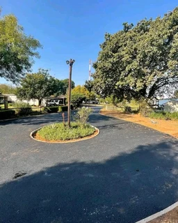 Paving and TAR DRIVEWAYS