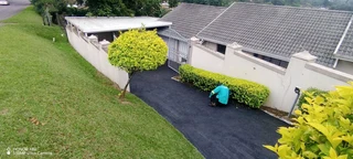 Tar driveways, parking&#39;s, resurfacing and more