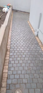 Tar driveways and Paving